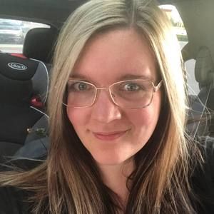 Meet your Posher, Caitlin